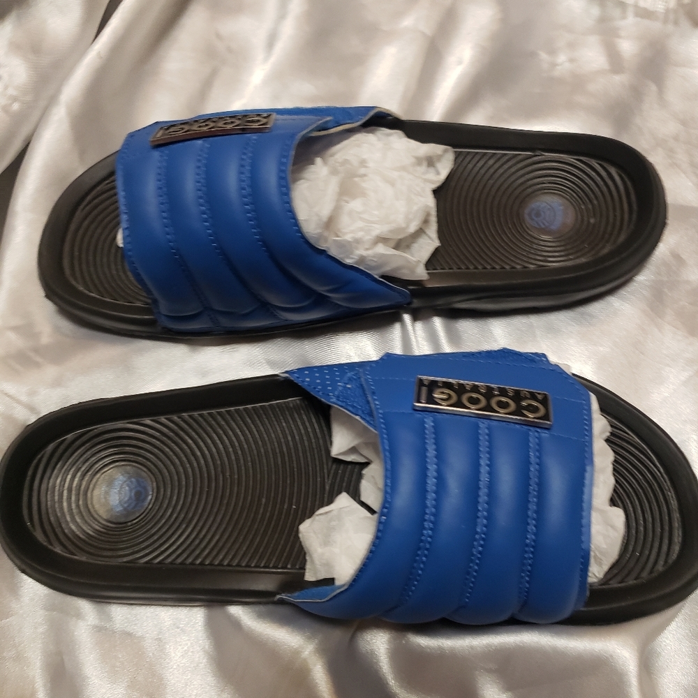 GOOGI AUSTRALIA UNISEX SLIDERS/SZ.42/=M-9-W-10(/NWOT
